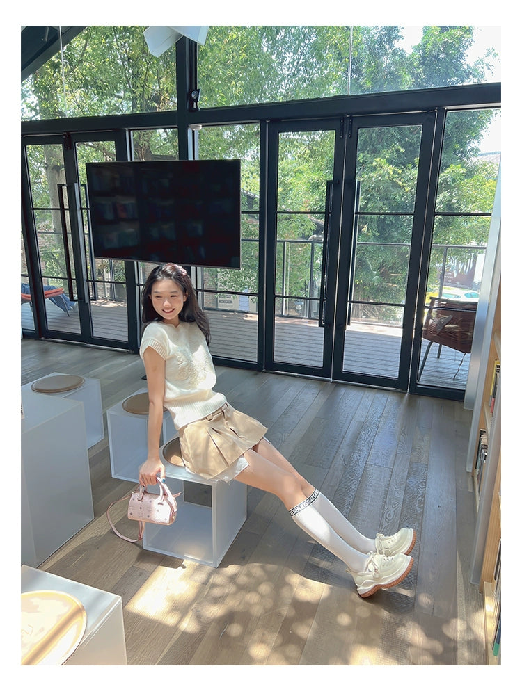 Mary Jane Canvas Shoes for Women 2022 Summer New Arrival Big Head Velcro Stylish Thick Sole Casual Elevator Shoes Women
