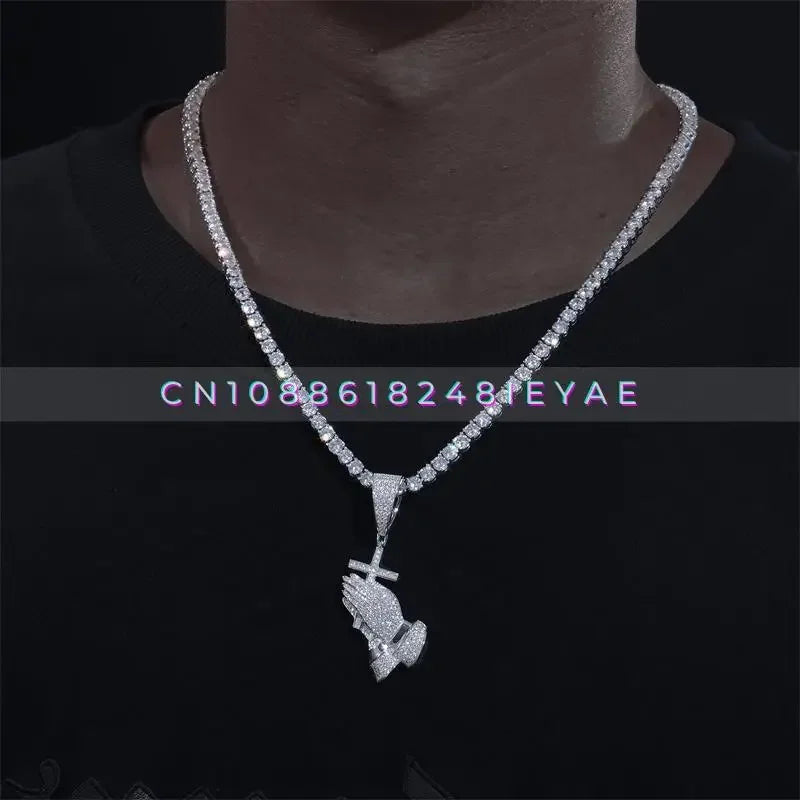 Dropshipping Christmas Jewelry Gift 925 Sterling Silver VVS Moissanite Diamond Bling Cross Pray Hand Pendant Necklace