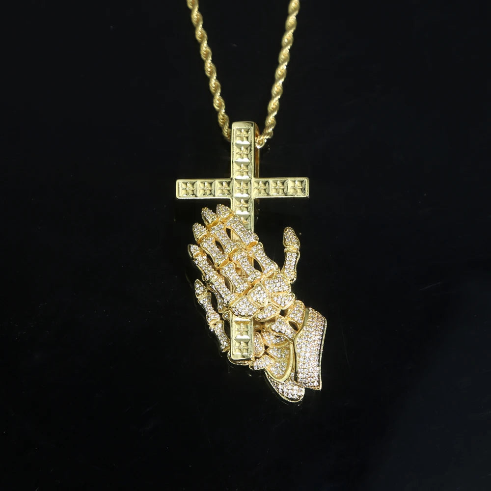 Wholesale Hip Hop Icde Cubic Zirconia CZ Iced Out Praying Hands Cross Necklaces Pendants For Men Jewelry With Twist Rope Chain