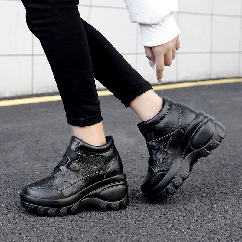 Outdoor Platform Height Increasing Shoes Women's High-Top Shoes Leather Waterproof Travel Shoes 8cm Platform Shoes High Heels Travel Shoes for Women