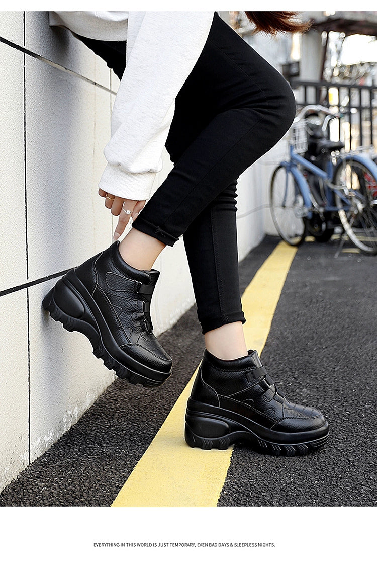 Outdoor Platform Height Increasing Shoes Women's High-Top Shoes Leather Waterproof Travel Shoes 8cm Platform Shoes High Heels Travel Shoes for Women