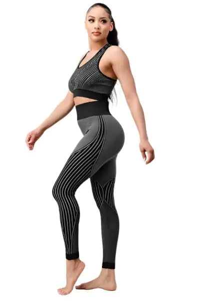 2 Piece Outfits for Women's - Seamless Ribbed Yoga Outfits Sports Bra and Leggings Set