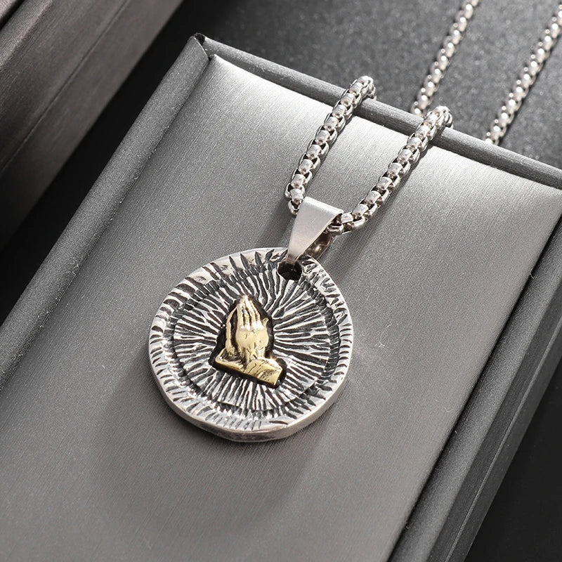 New Classic Stone Pattern Praying Hands Necklace Men's and Women's Faith God Amulet Jewelry Accessories