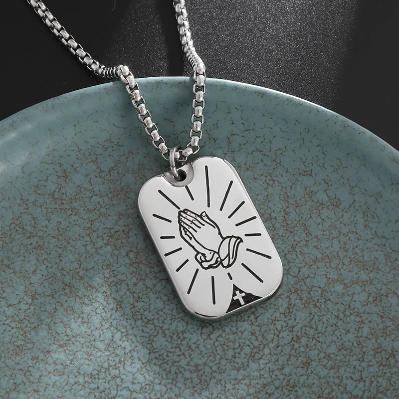 New Classic Stone Pattern Praying Hands Necklace Men's and Women's Faith God Amulet Jewelry Accessories